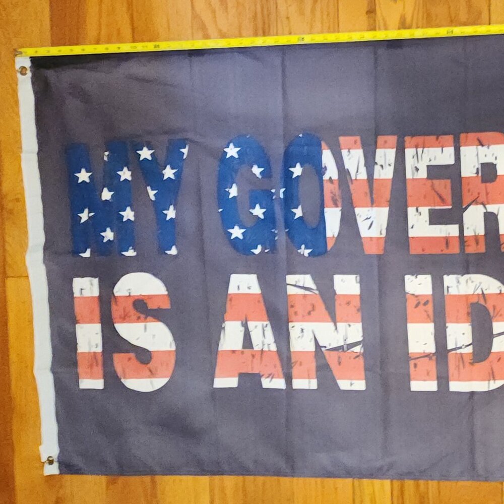Assortment of 8 House/Garden/Yard Flags - Varity of Political & Patriotic - Picture 4 of 16